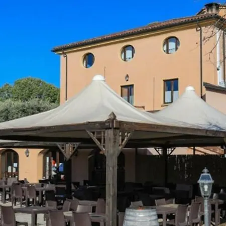 Borgo San Martino Riparbella